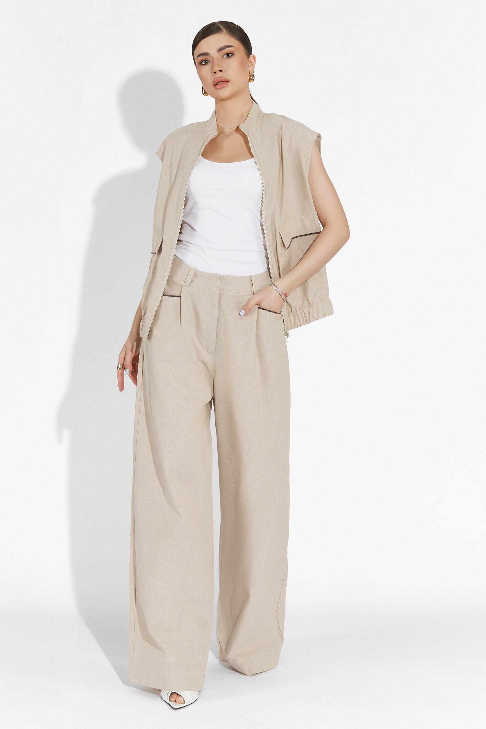 Compleu cu pantaloni bej Onulko Bogas