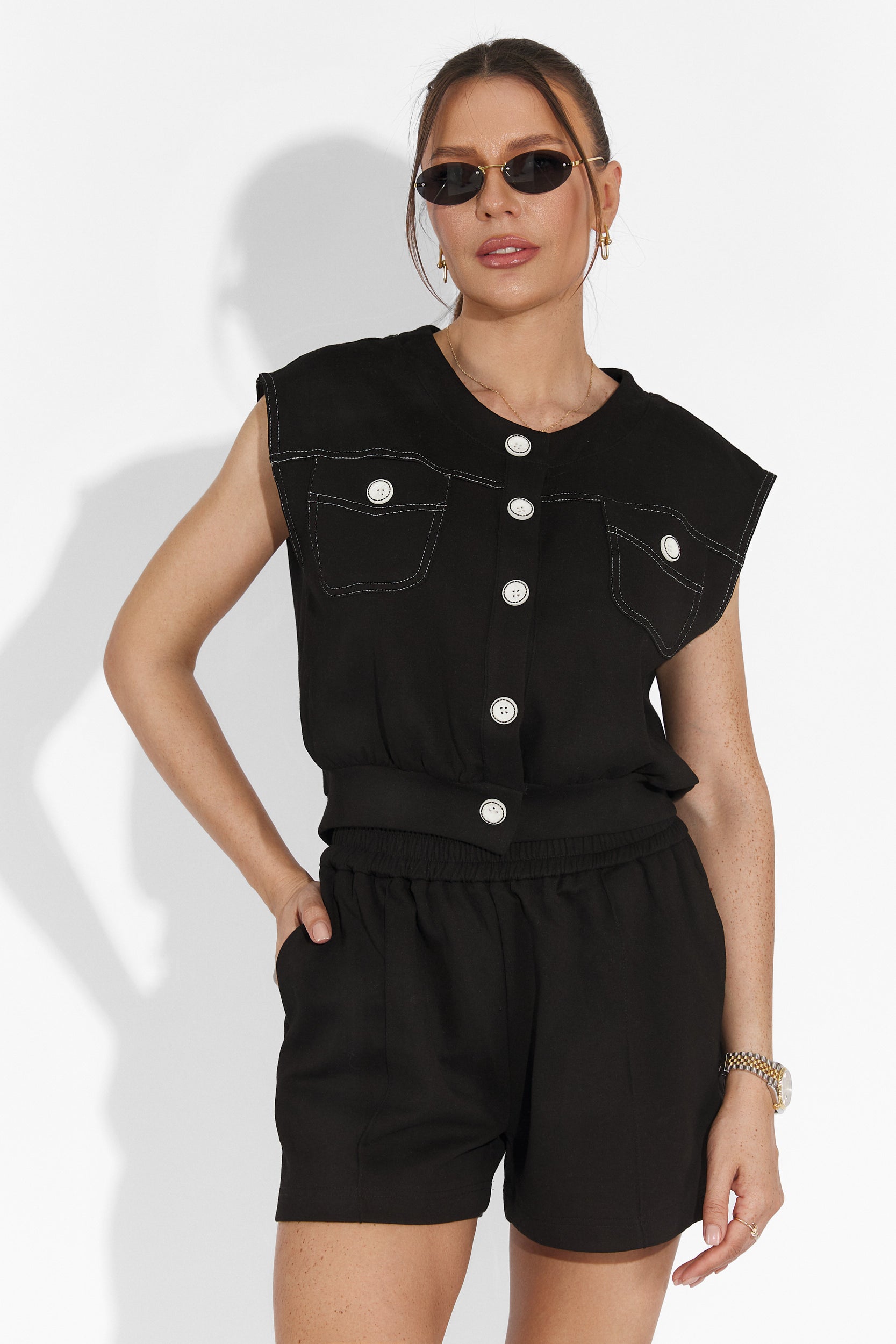 Compleu cu pantaloni scurti negru Zipo Bogas