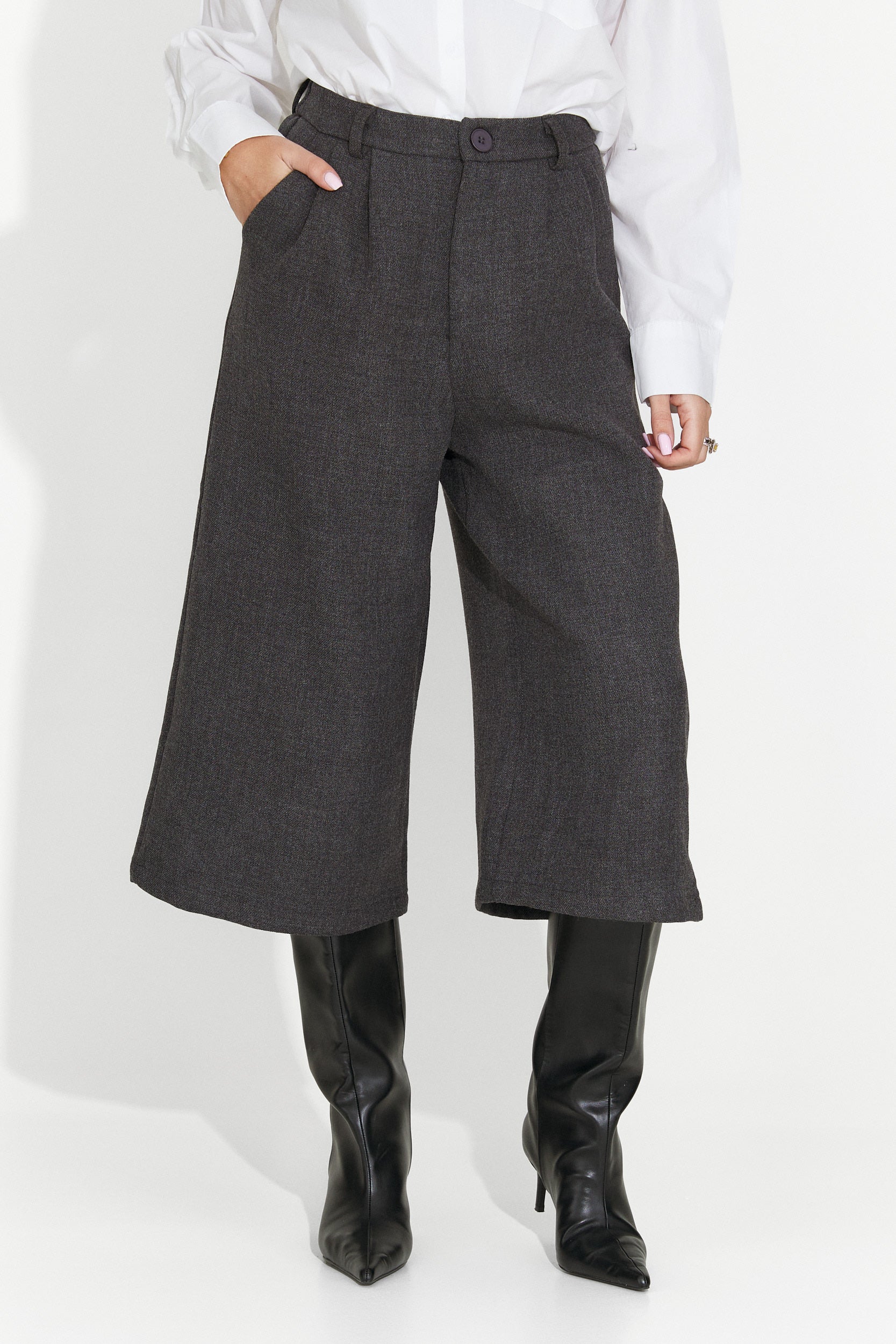 Compleu dama pantaloni + sacou + cravata gri Astonia Bogas