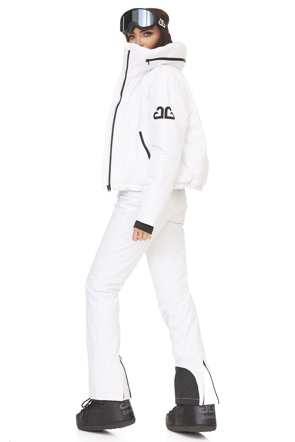 Costum ski casual alb Reasia Bogas