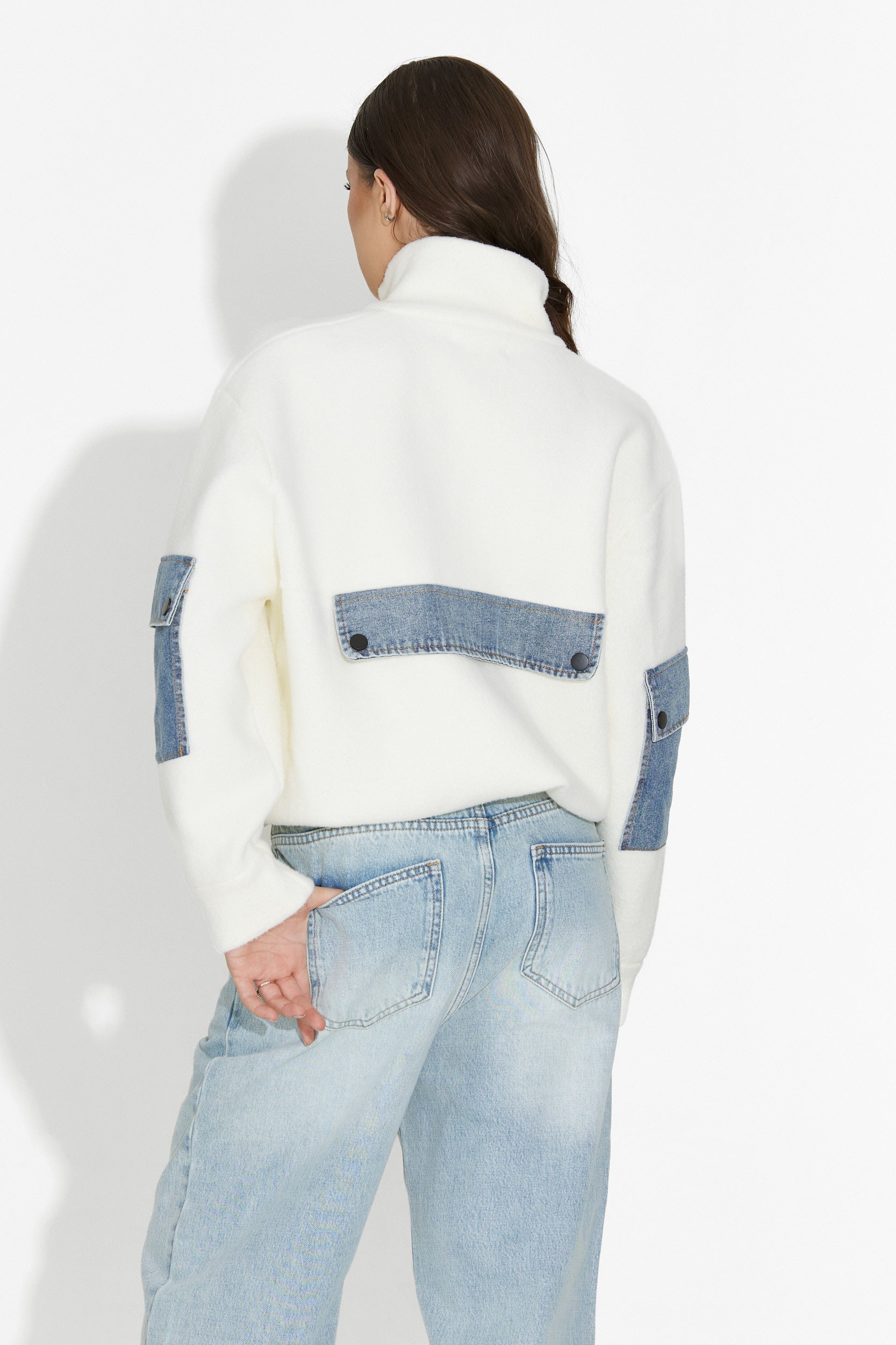 Jacheta dama casual alba Nedaria Bogas