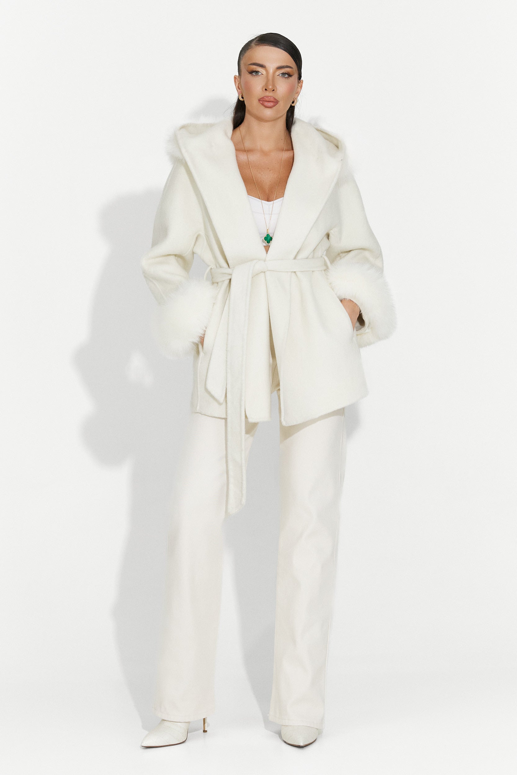 Palton dama elegant bej Betina Bogas