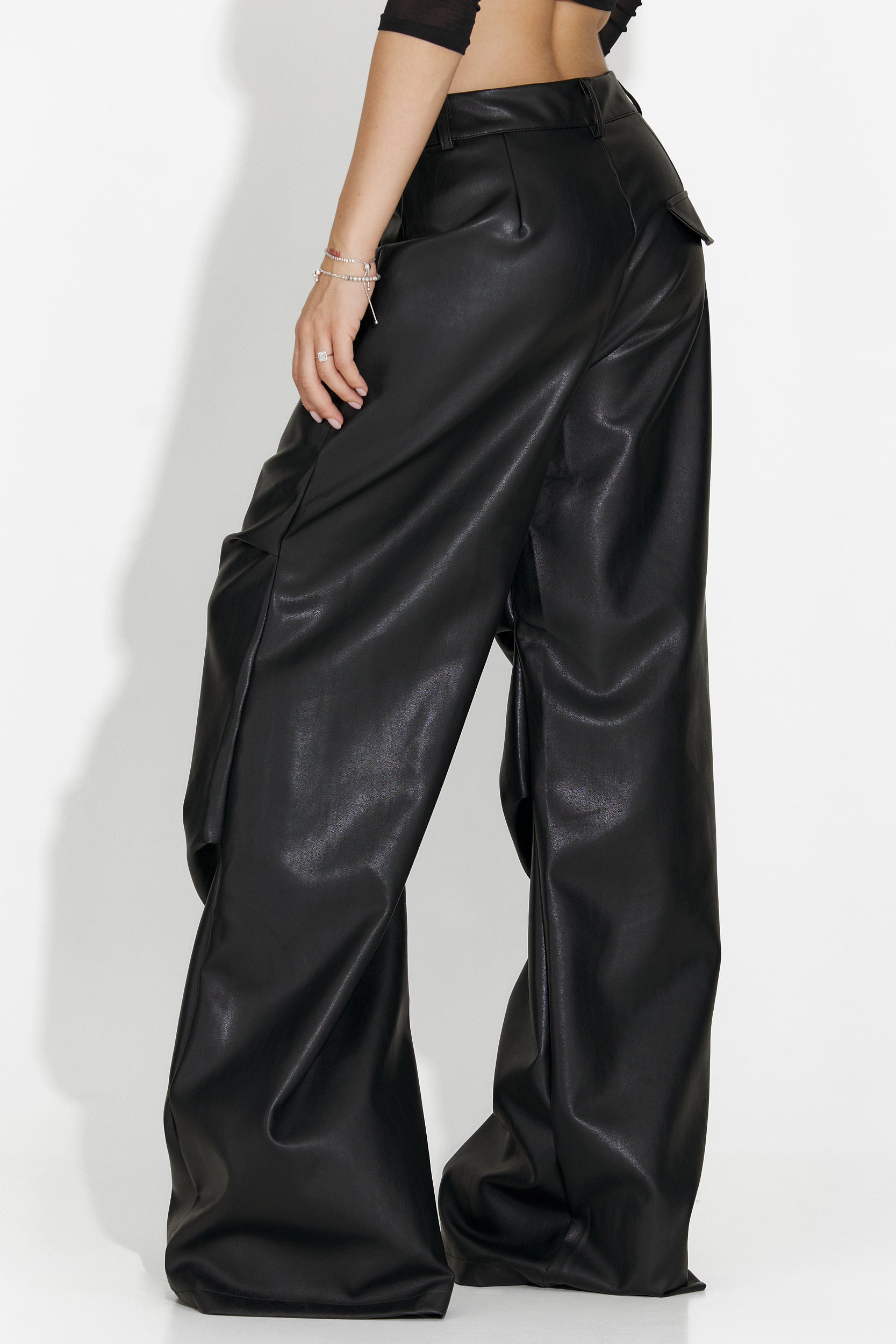 Pantaloni dama casual negri Savelis Bogas