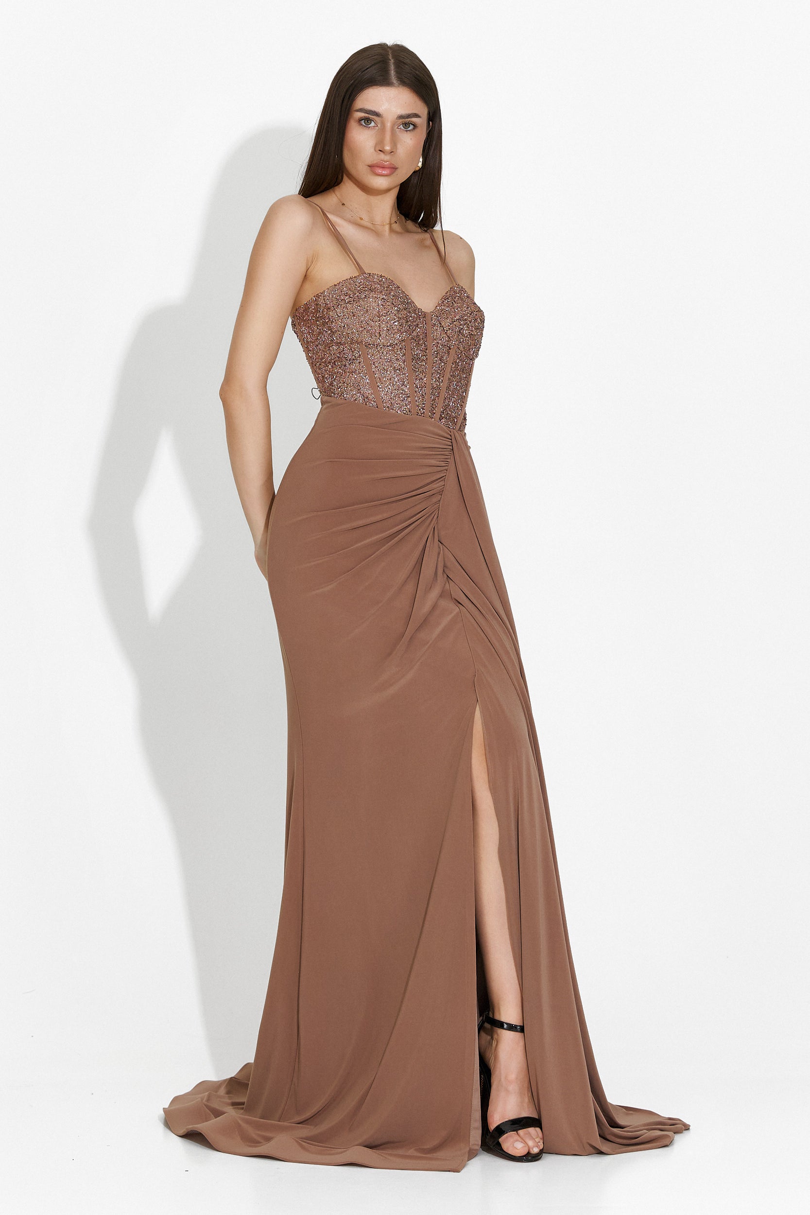 Rochie dama lunga bej Alexandria Bogas