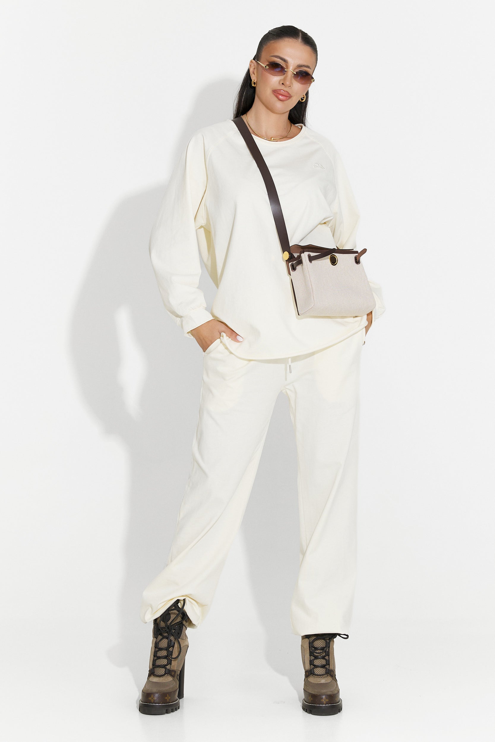 Trening dama casual bej Clavira Bogas