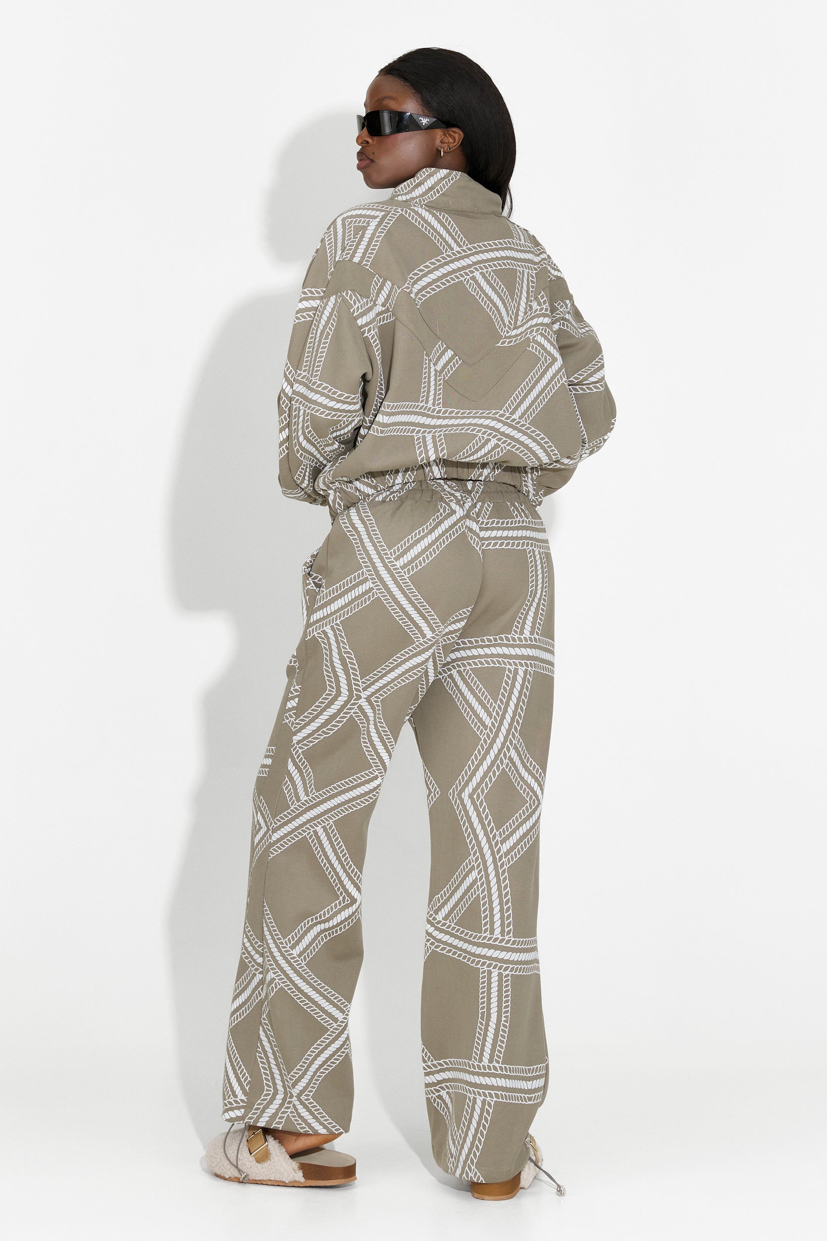 Trening dama casual kaki Kristela Bogas