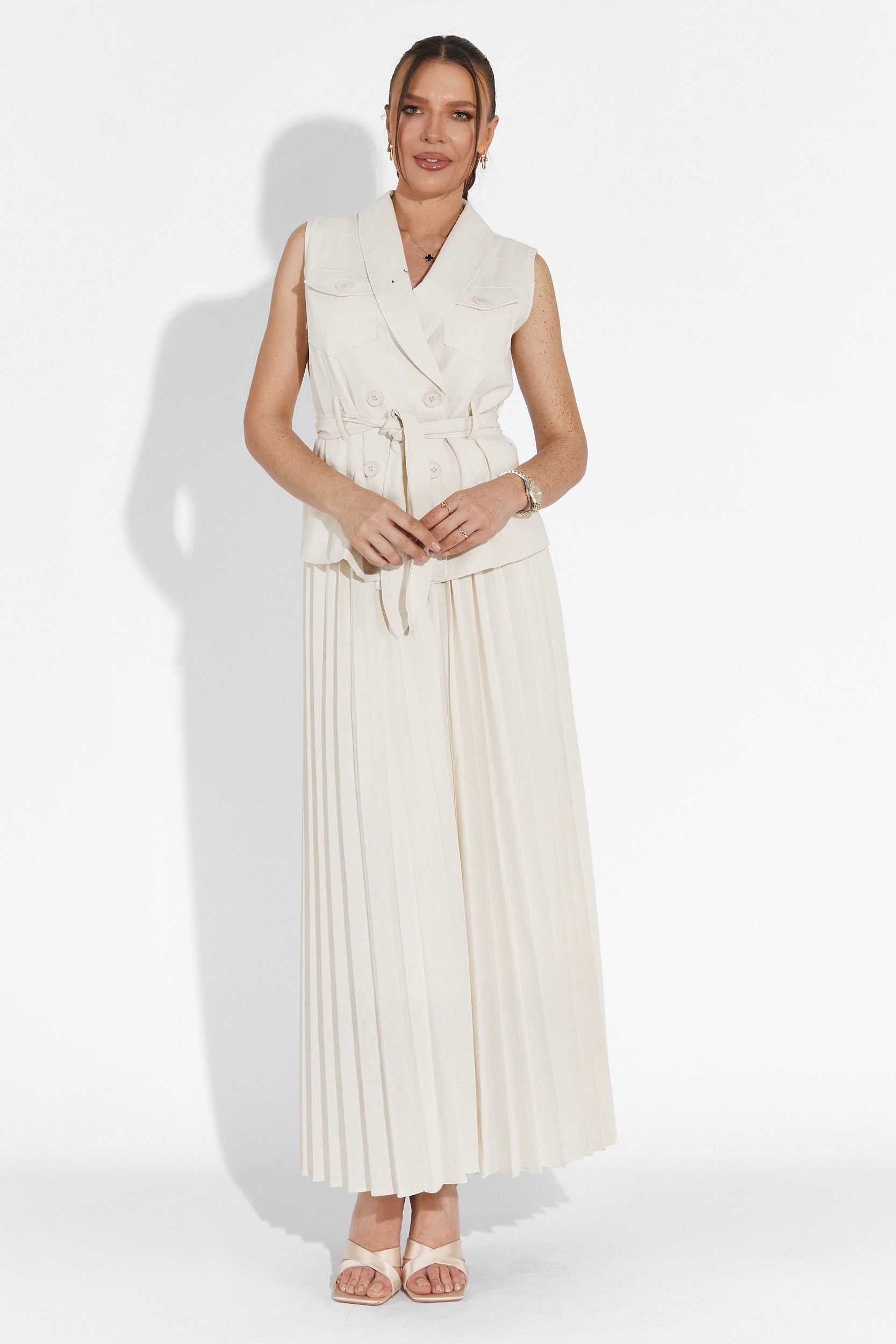 Compleu cu fusta bej Timothy Bogas