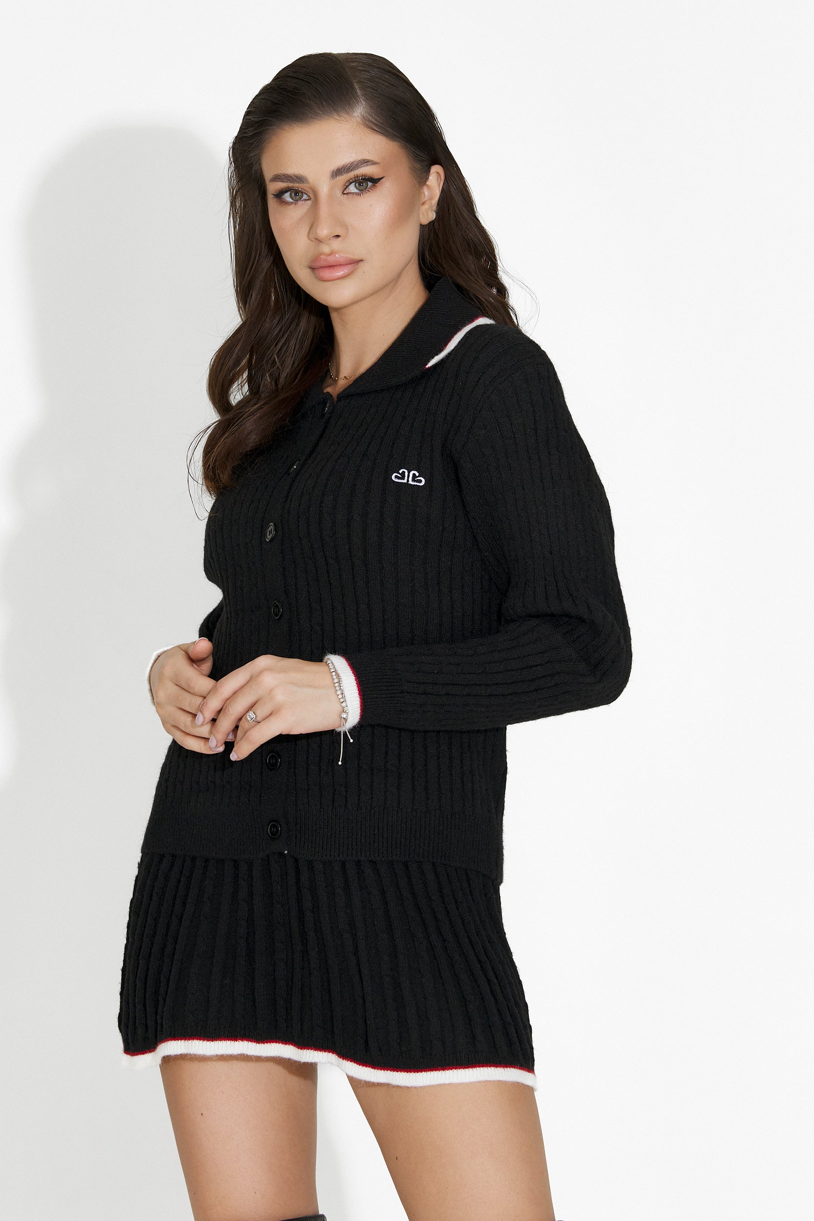 Compleu cu fusta negru Avenora Bogas