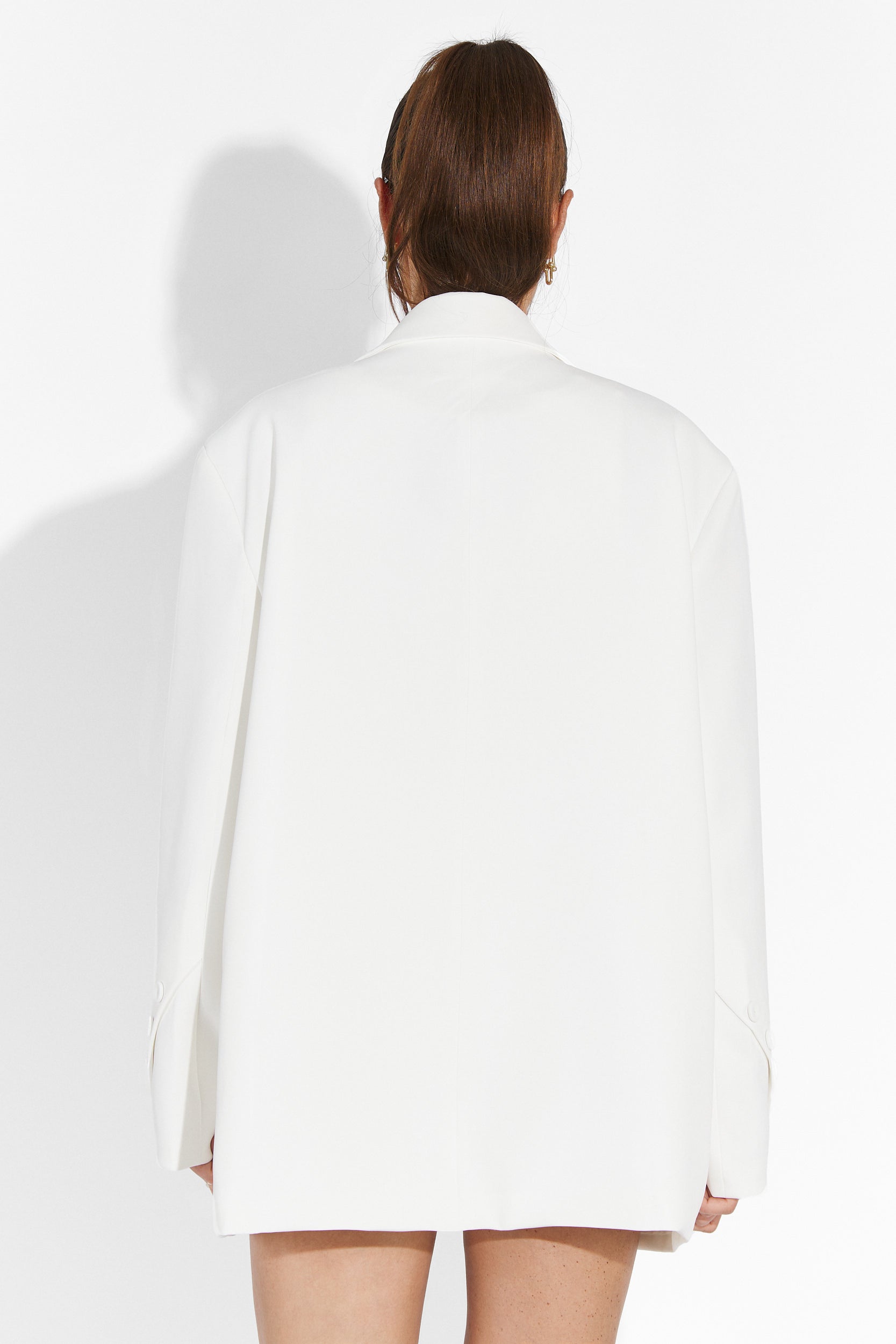 Compleu cu pantaloni scurti alb Smozy Bogas