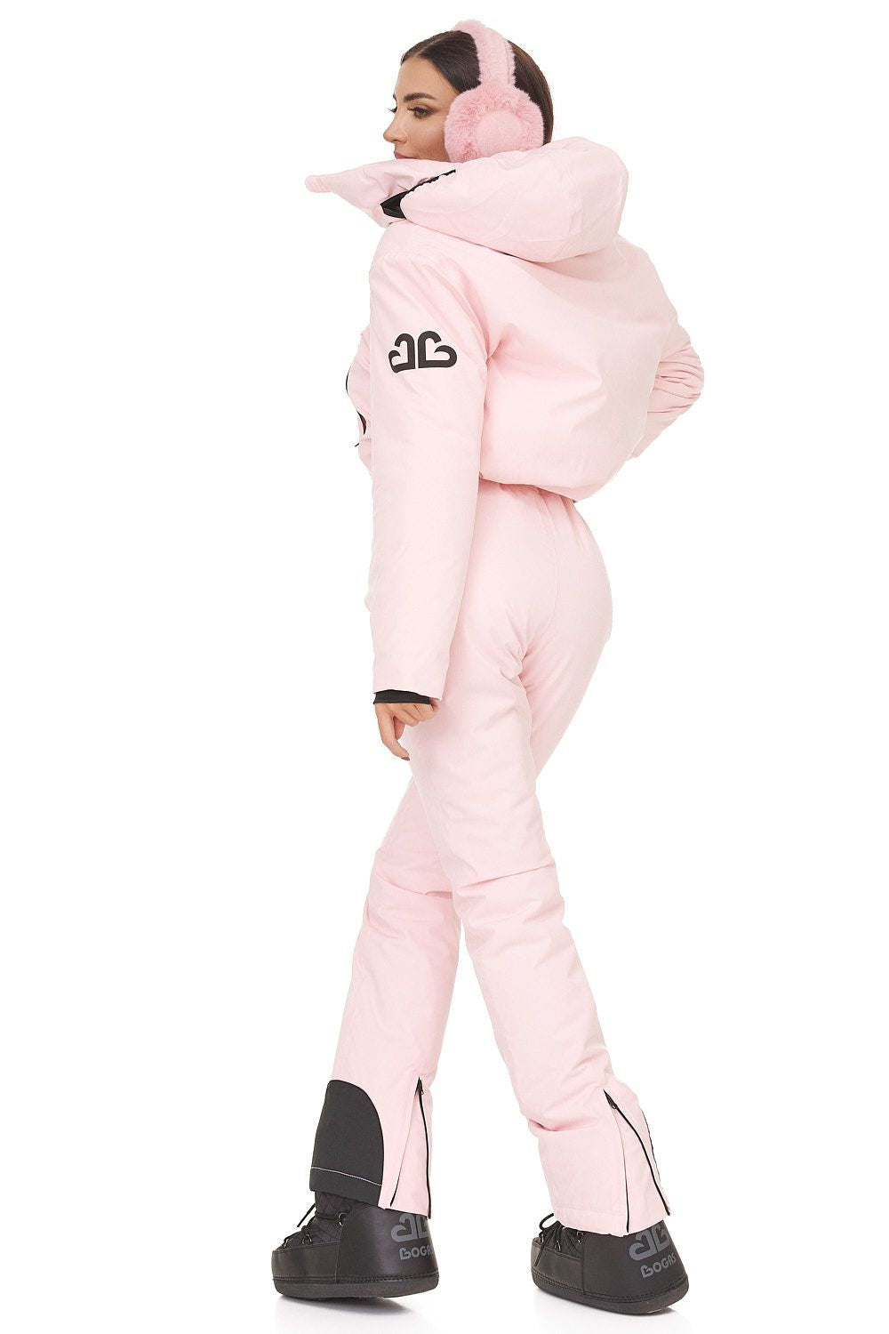 Costum ski casual roz Reasia Bogas