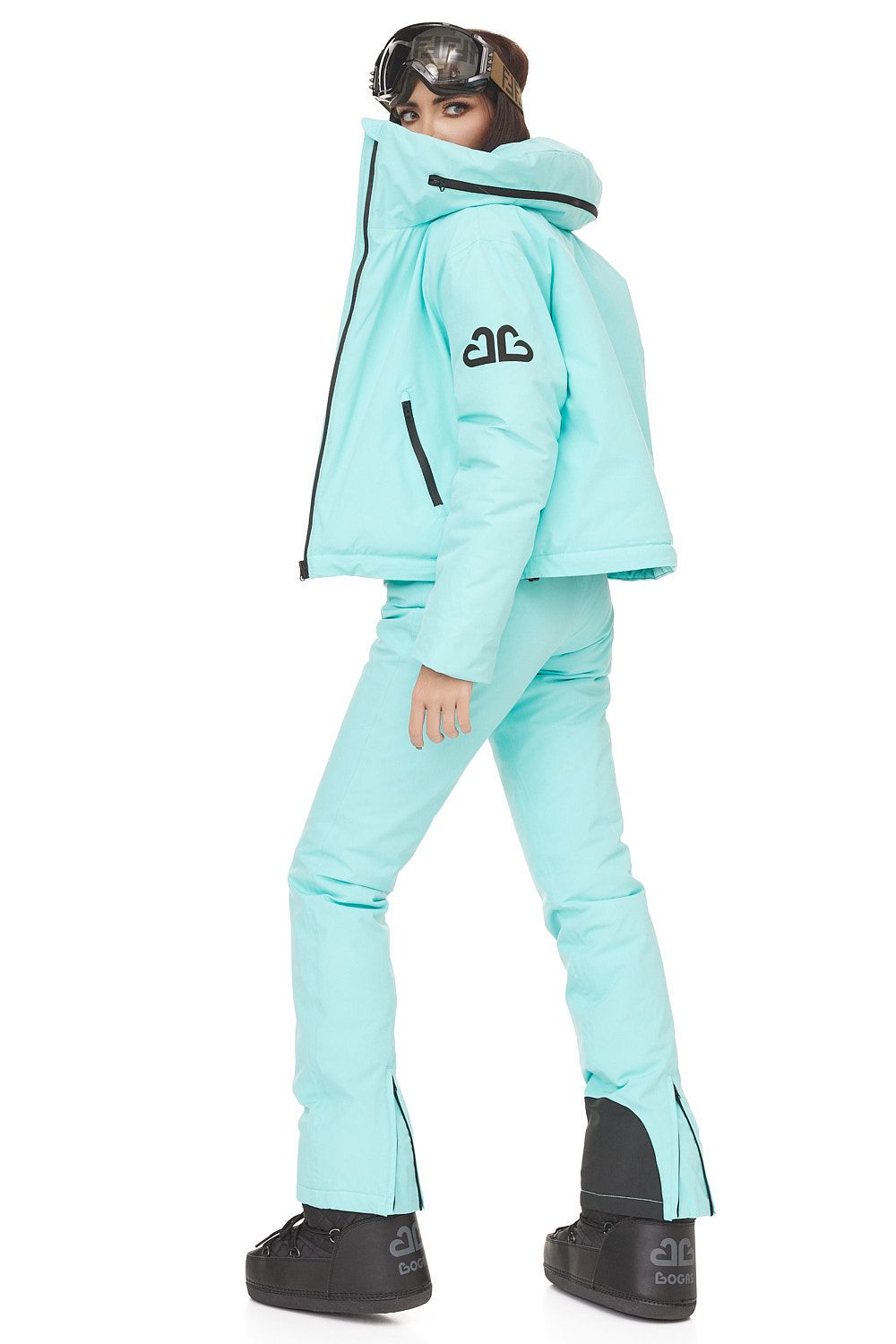 Costum ski casual turcoaz Reasia Bogas