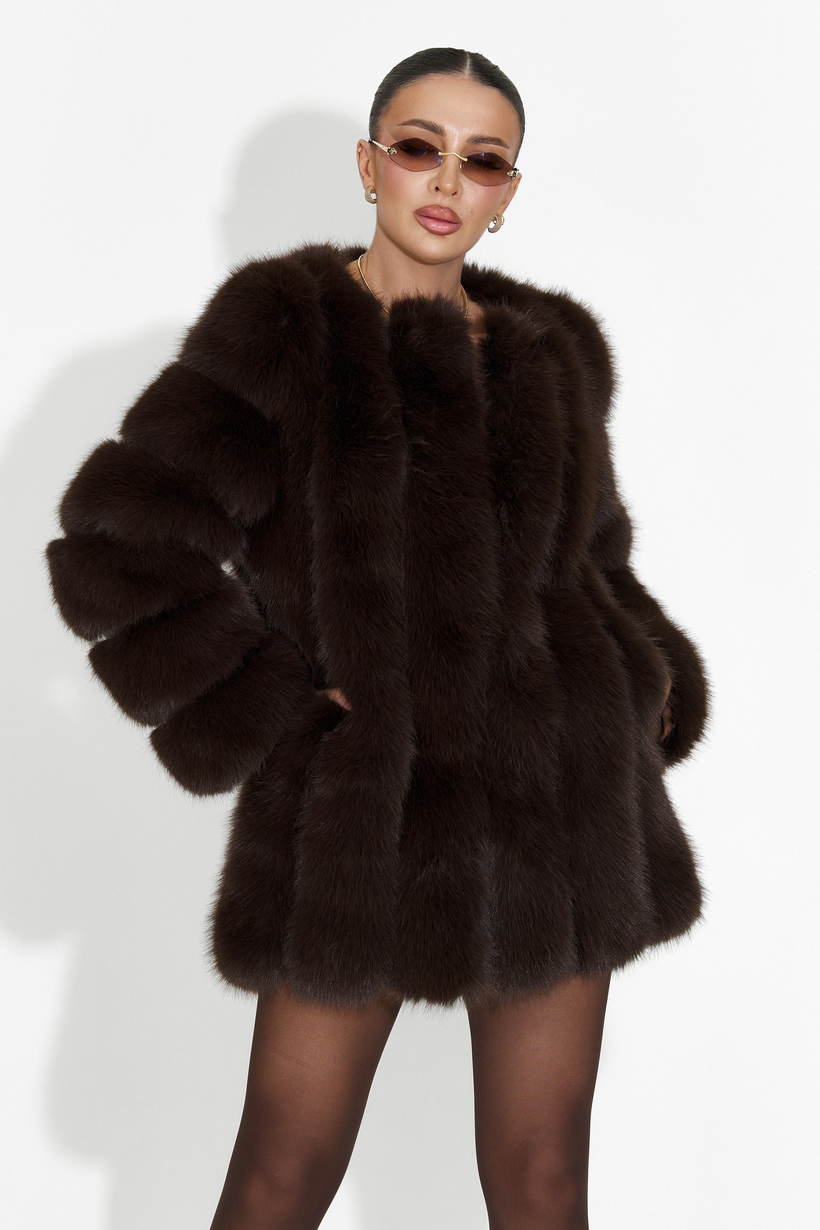 Haina de blana maro Jameia Bogas