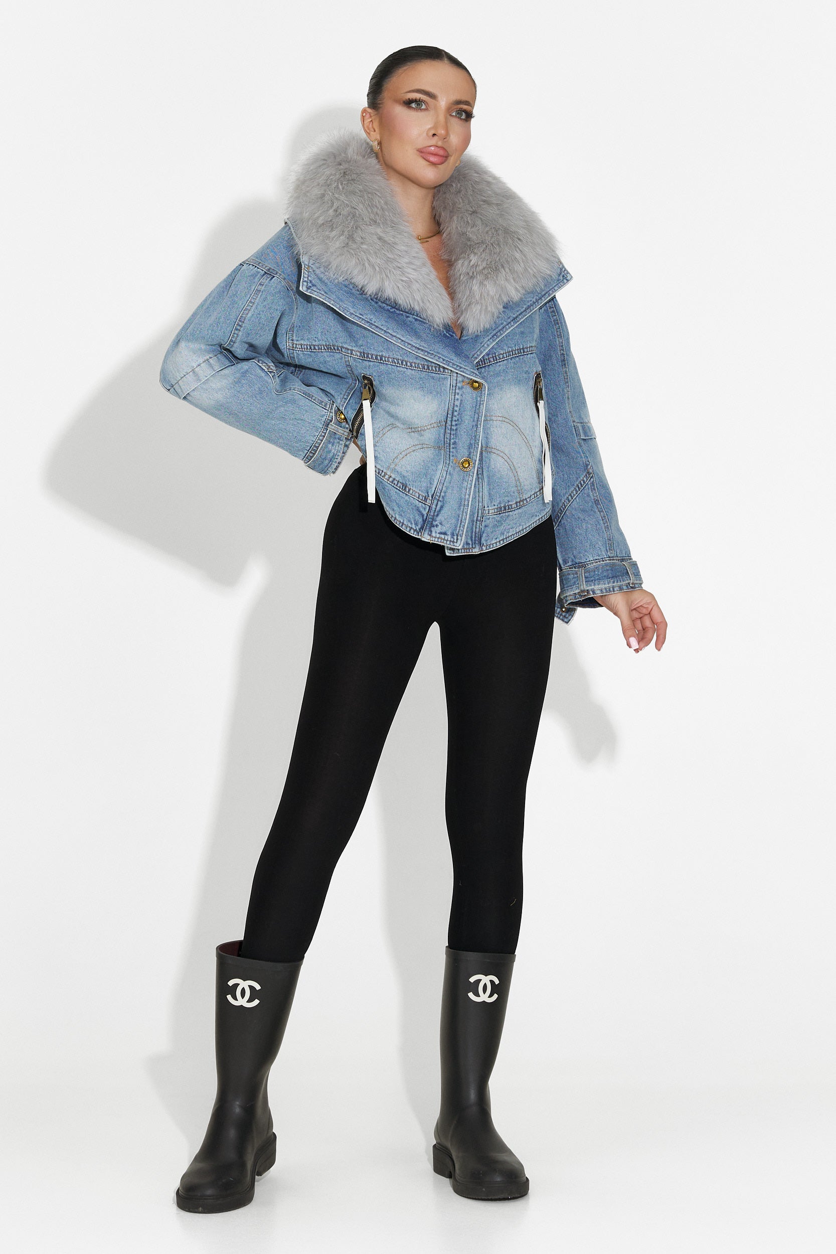 Jacheta dama bleu Tarnia Bogas