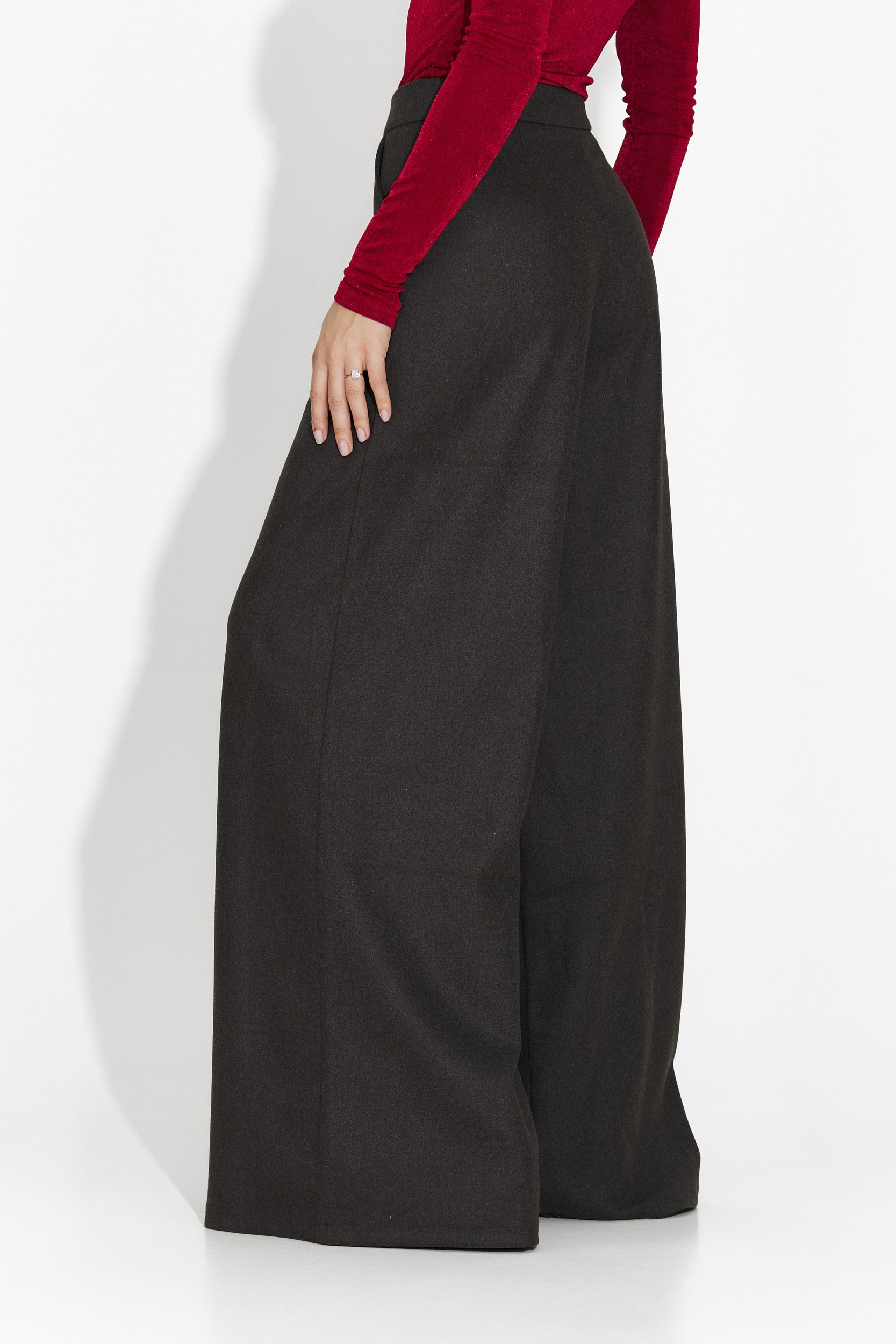 Pantaloni dama eleganti gri Velira Bogas