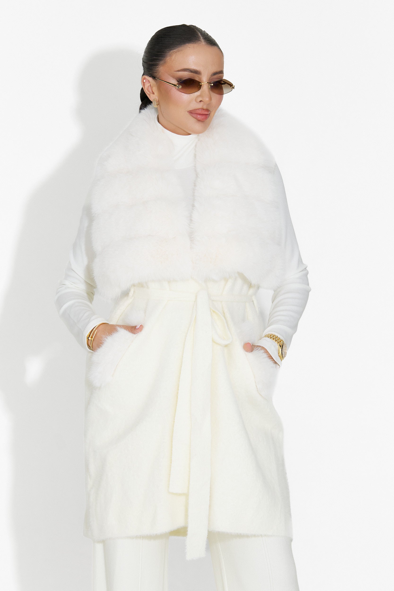 Vesta dama bej Cloria Bogas